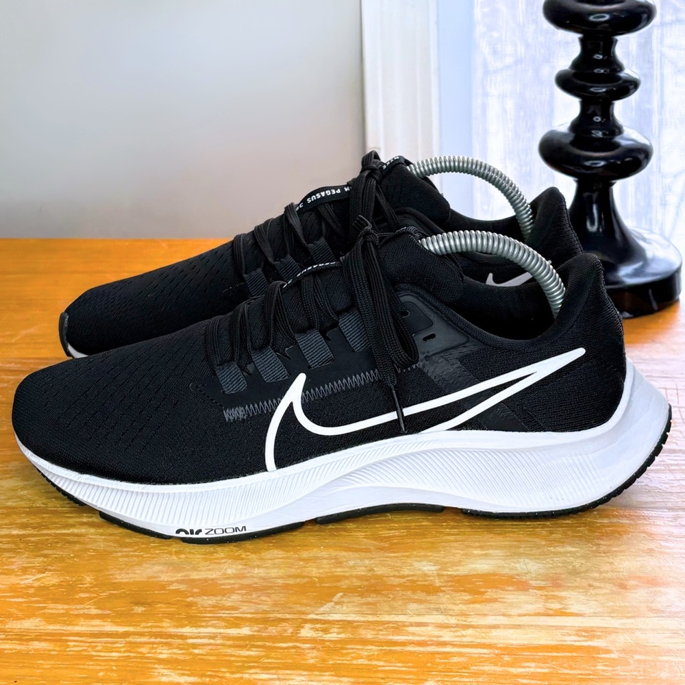 Nike Zoom Air Pegasus 38 Women’s Running Shoe - Picture 3 of 15